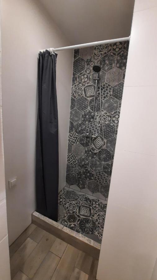 Appartement Apartament Katowicka à Poznań Extérieur photo